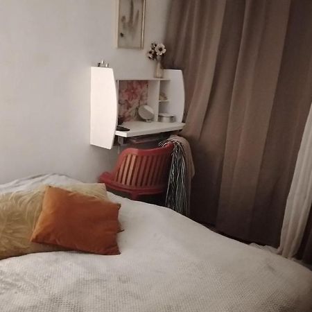 Charmante Chambre Spacieuse Et Lumineuse Parigi Esterno foto